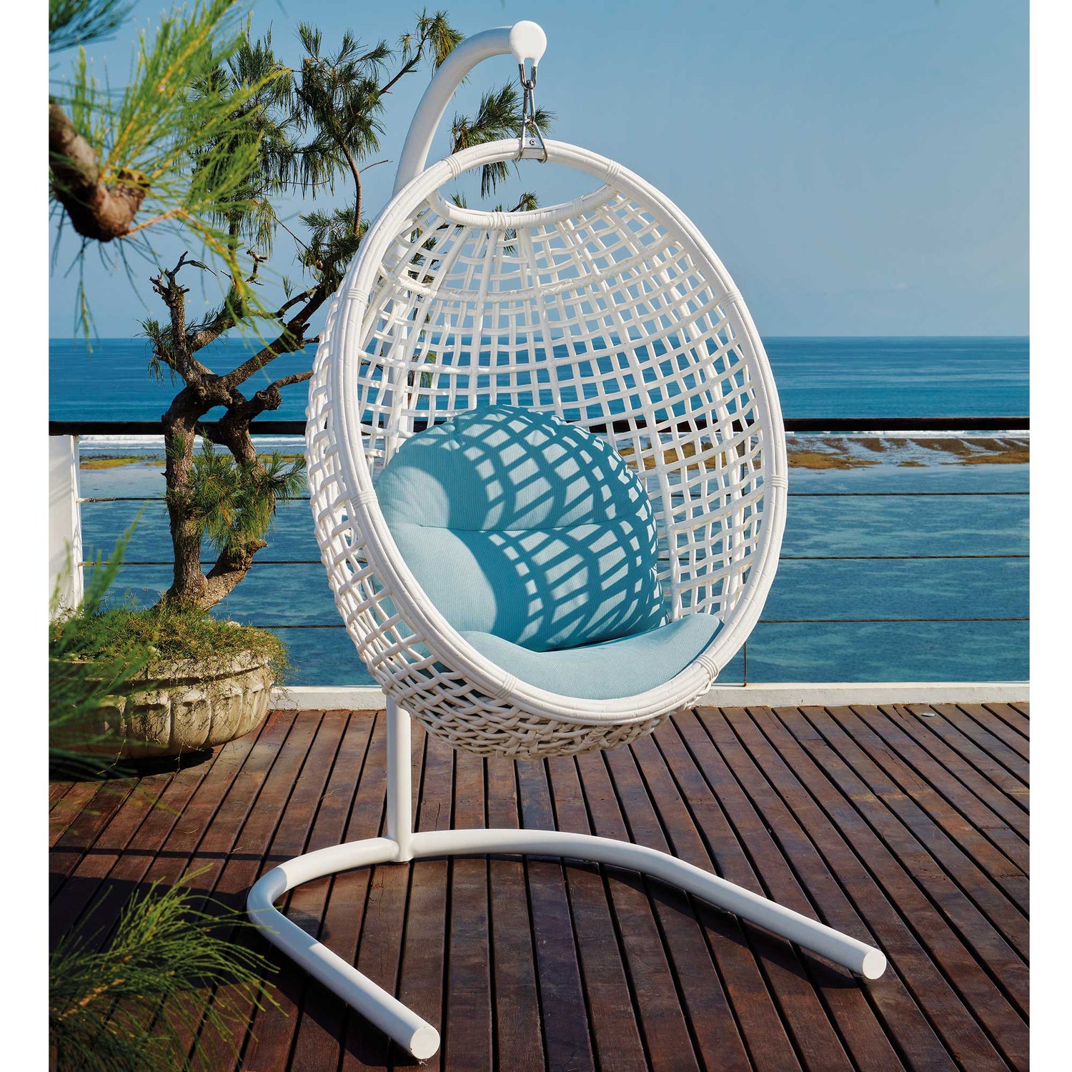 Outdoor Hanging Chairs