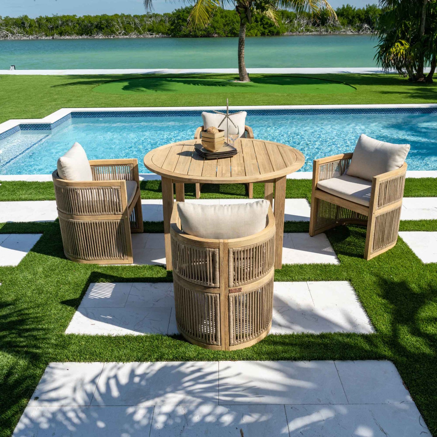 Panama Jack Cabo 5-Piece Barrel Round Dining Set