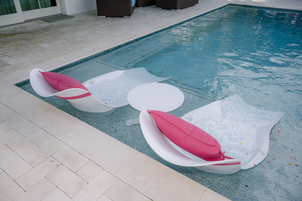 Panama Jack Wave In-Pool Wave End Table